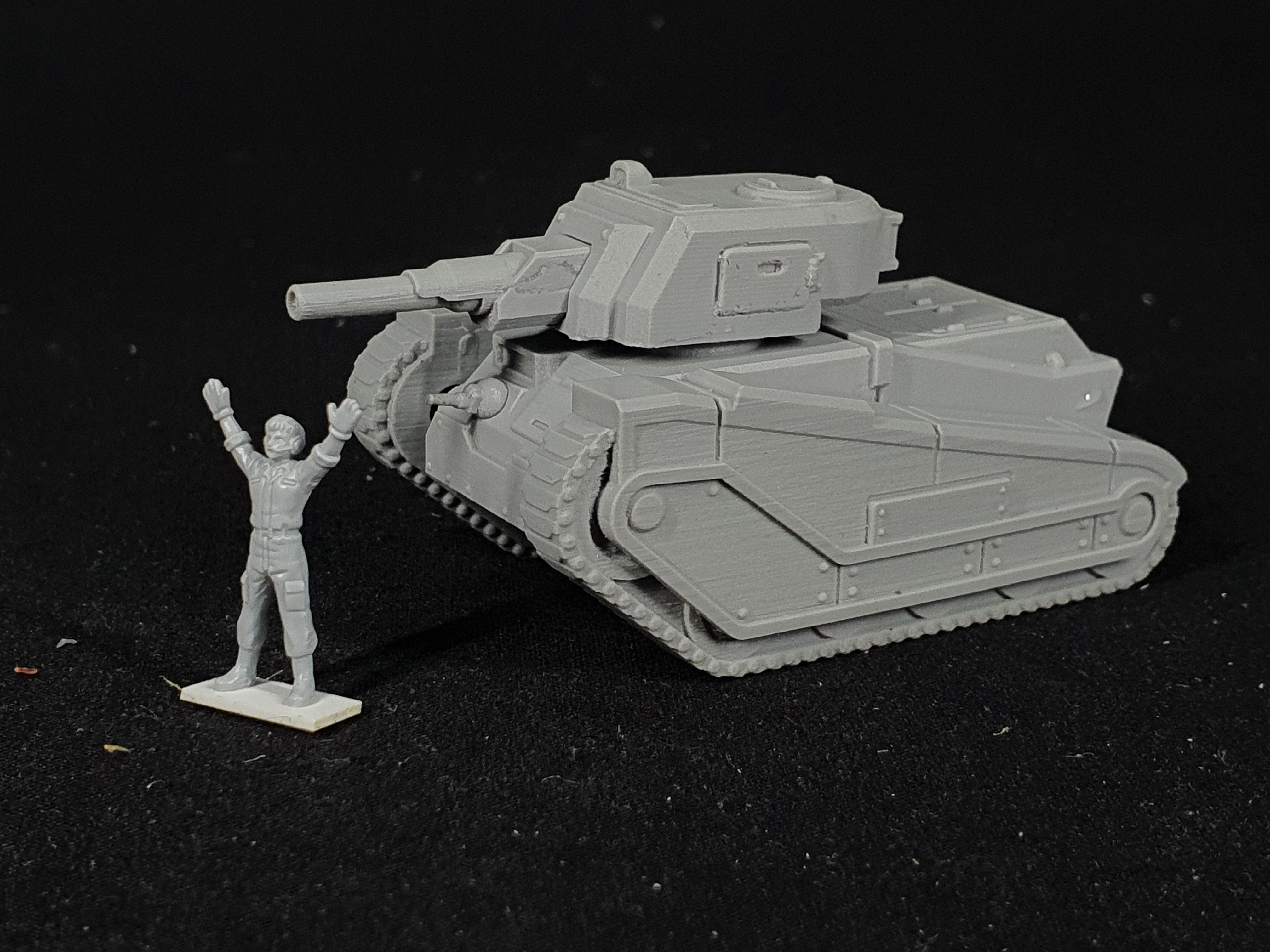 1/100 scale "SQUIRE" battle tank resin model kit. Field of fire